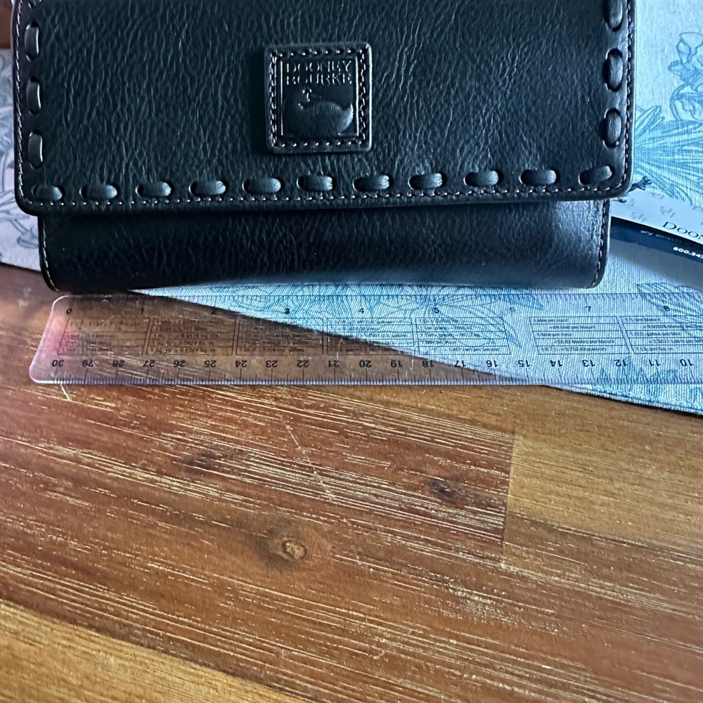 Dooney & Bourke Black Leather Zip Wallet
